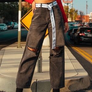 Black ripped baggy jeans